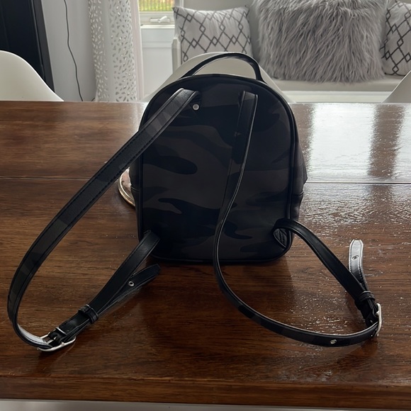 Matt & Nat backpack army - Picture 4 of 6